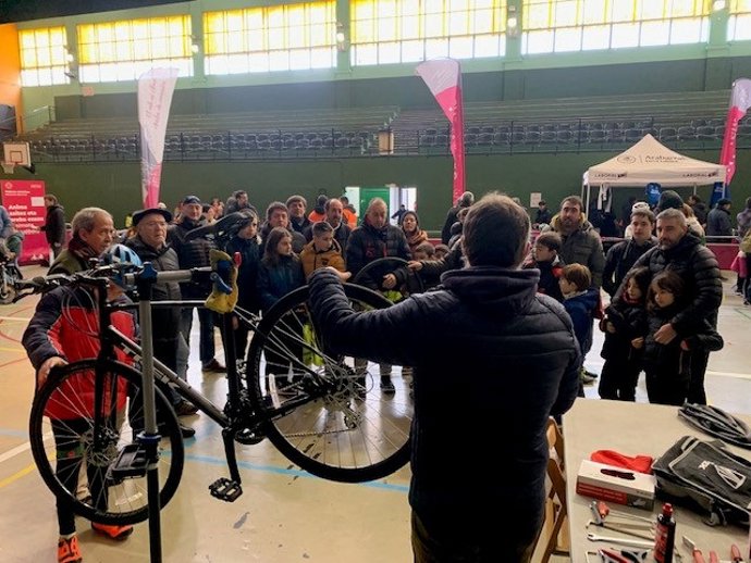 'Araba Bizikletaz' Llega Este Domingo A Murgia Para Fomentar La Bicicleta Como Medio De Transporte