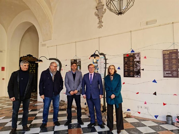 Inauguración de la exposición 'Volver del olvido' de la Diputación provincial