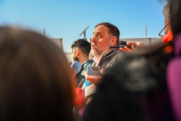 El presidente de ERC, Oriol Junqueras, en una atención a medios