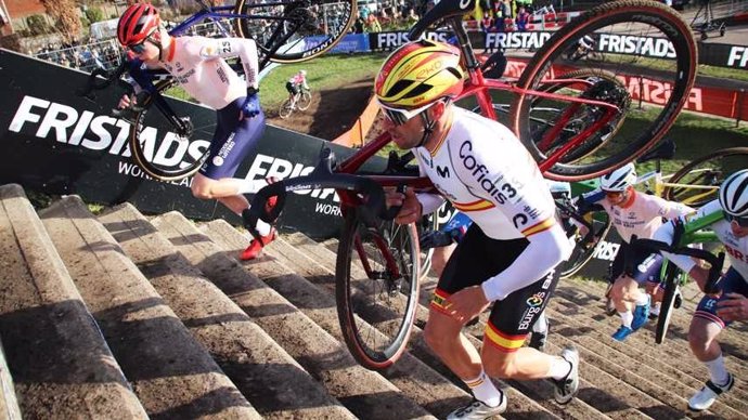 El español Felipe Orts termina decimonoveno en el Mundial de ciclocross de Hoogerheide