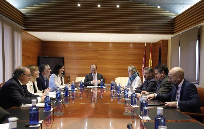 Reunión de la Mesa de las Cortes de C-LM