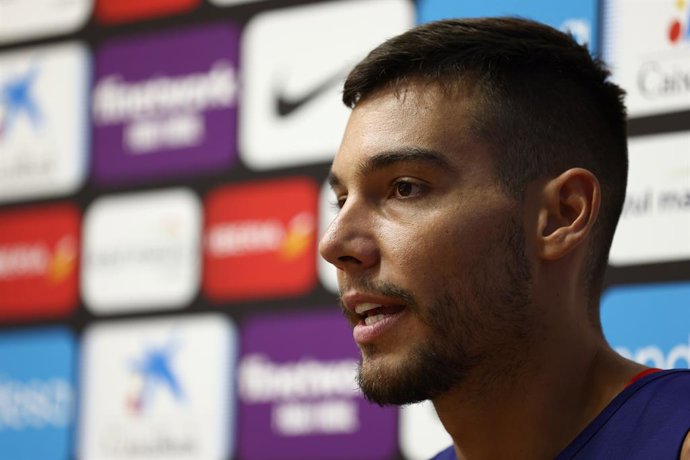 Archivo - Willy Hernangomez attends during the training session of Spain Basketball Team celebrated at Movistar Academy Magarinos pavilion on August 03, 2022, in Madrid, Spain.