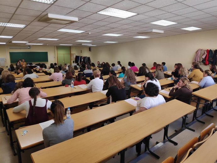 Archivo - Imagen de archivo de unas oposiciones a la Junta de Andalucía.