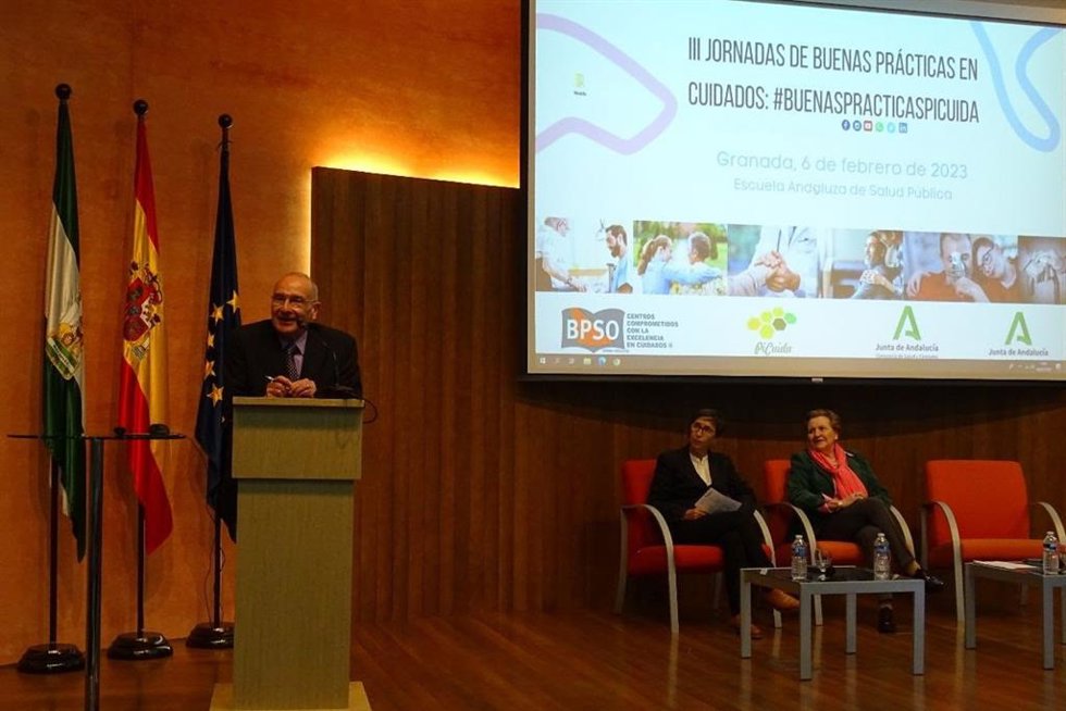 Jornada de Buenas Prácticas en Cuidados organizada por la Escuela Andaluza de Salud Pública y el Servicio Andaluz de Salud.