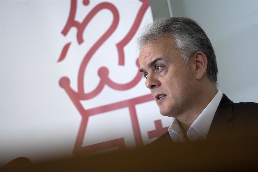 Archivo - El vicepresidente segundo de la Generalitat y conseller de Vivienda y Arquitectura Bioclimática, Héctor Illueca, en imagen de archivo
