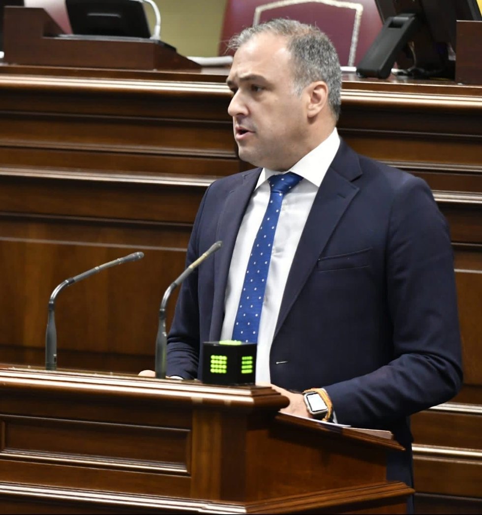 Archivo - El vicesecretario de Organización del Partido Popular de Canarias, Carlos Ester