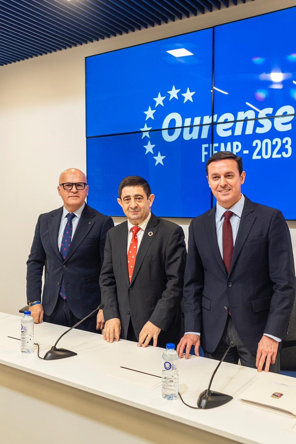 Javier Aureliano Garcia, en la reunión celebrada en Orense