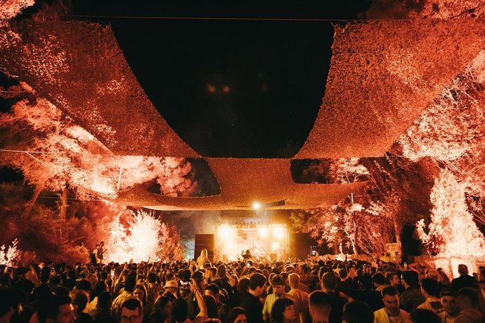 Diseño y música se unen para potenciar a jóvenes talentos en el ámbito del diseño sostenible