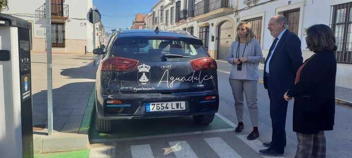 El presidente de Villalobos visita junto a la alcaldesa de Aguadulce los proyectos que el municipio acomete con fondos del Plan Contigo.