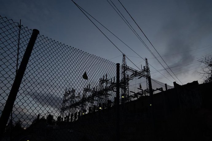 Archivo - Arxive - Estesa elctrica, a 31 de desembre de 2022, a Barcelona, Catalunya (Espanya). 