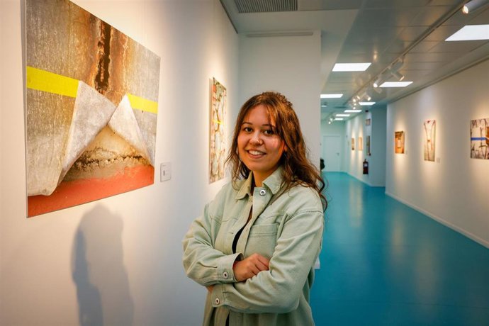 Las oscense Laura Esporrín expone en el Espacio Joven de Fundación Ibercaja.