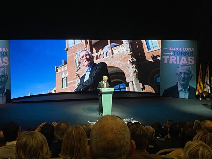 El exalcalde y candidato de Junts a la alcaldía de Barcelona, Xavier Trias, en la presentación de su candidatura este lunes en la sala Oriol Martorell de L'Auditori de Barcelona.