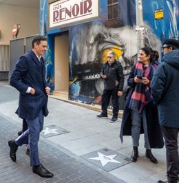 El presidente del Gobierno, Pedro Sánchez, asiste al cine a ver la película 'As Bestas', de Rodrigo Sorogoyen