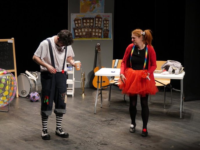 Imagen de la representación de la obra infantil '2020. Es una odisea pero vente'.