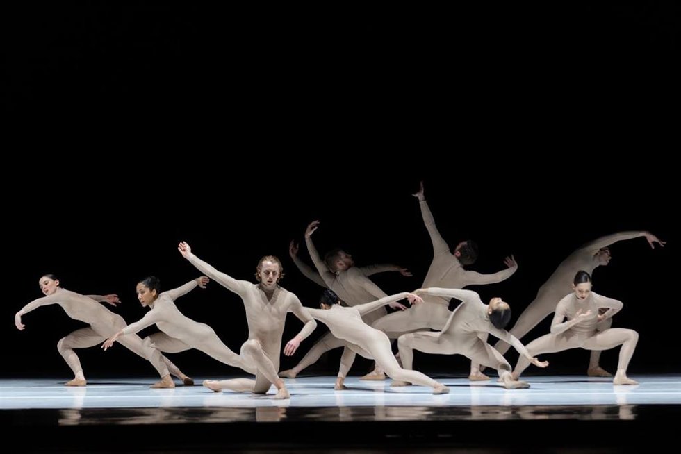 Actuación del Ballet BC de Vancouver.