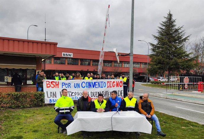 Rueda de prensa del comité de empresa de BSH Esquíroz.