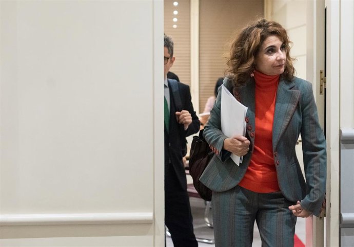 Archivo - La ministra de Hacienda y Función Pública, María Jesús Montero