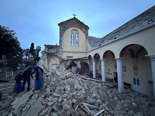 Catedral derruida por el terremoto.