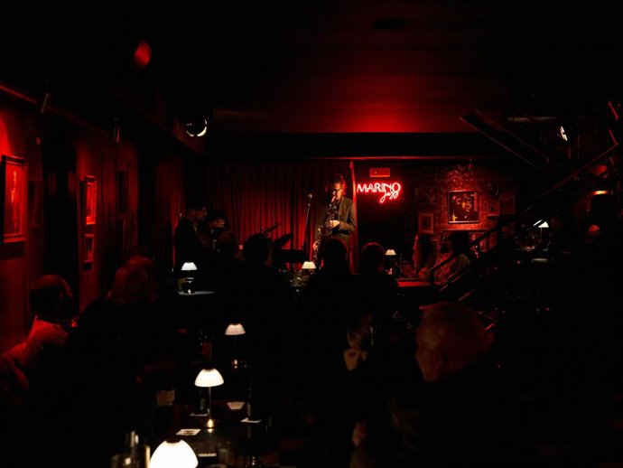 Marino, un mirador de barcos reconvertido en Club de Jazz