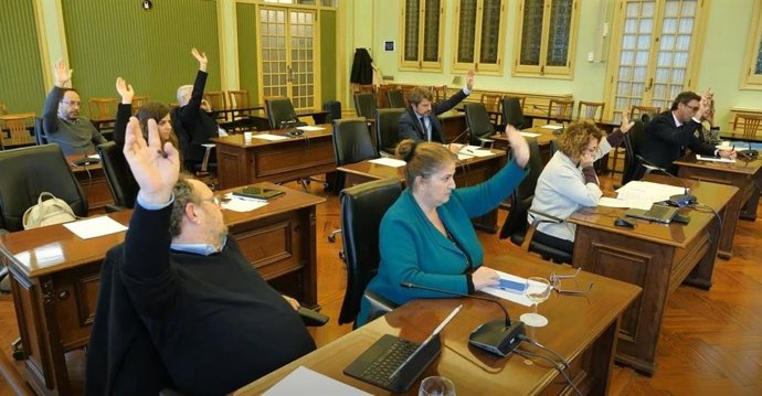 El Parlament pide una regla de 'minimis' específica para Baleares y las islas del Mediterráneo.