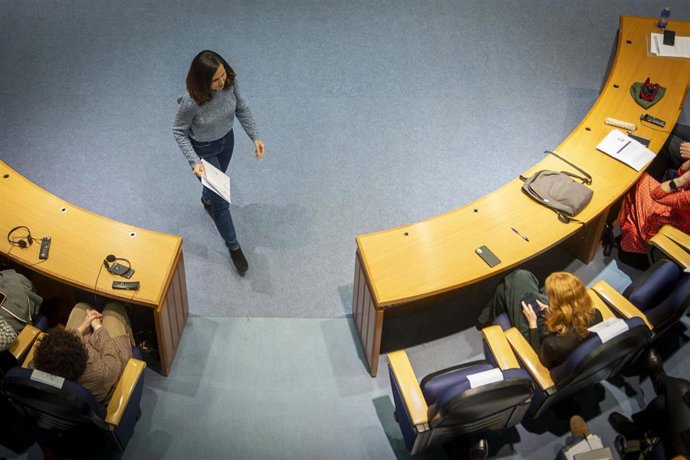 La ministra de Derechos Sociales y Agenda 2030, Ione Belarra, durante la presentación de la Estrategia estatal de Desinstitucionalización, en la sede del Ministerio, a 8 de febrero de 2023, en Madrid (España). El Ministerio de Derechos Sociales y Agenda