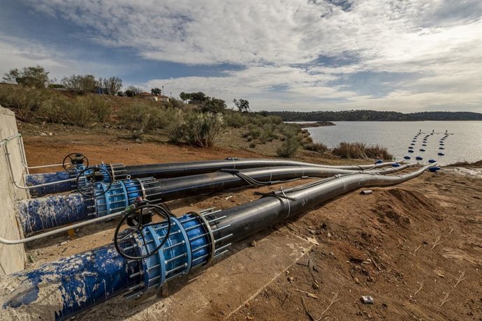 Obras de interconexión de los embalses de La Colada y Sierra Boyera.