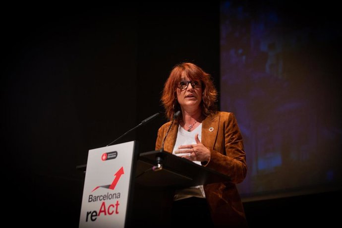 Archivo - La teniente de alcalde de Agenda 2030, Transición Digital, Deportes y Coordinación Territorial y Metropolitana del Ayuntamiento de Barcelona, Laia Bonet durante la presentación de Barcelona Innovation Coast (BIC) en el marco de las Jornadas de