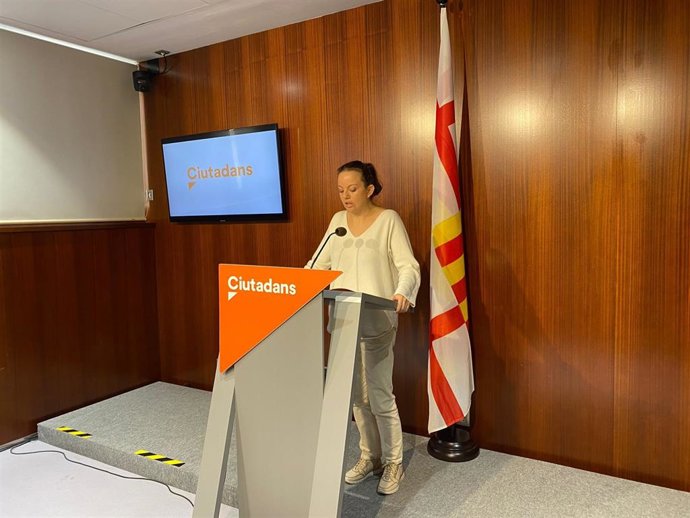 La concejal de Cs Noemí Martín en rueda de prensa este lunes.
