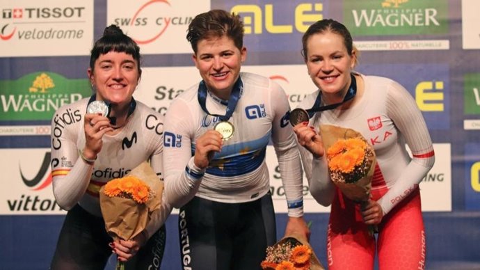La española Eukene Larrarte conquista la medalla de plata en el Scratch del Europeo de Pista
