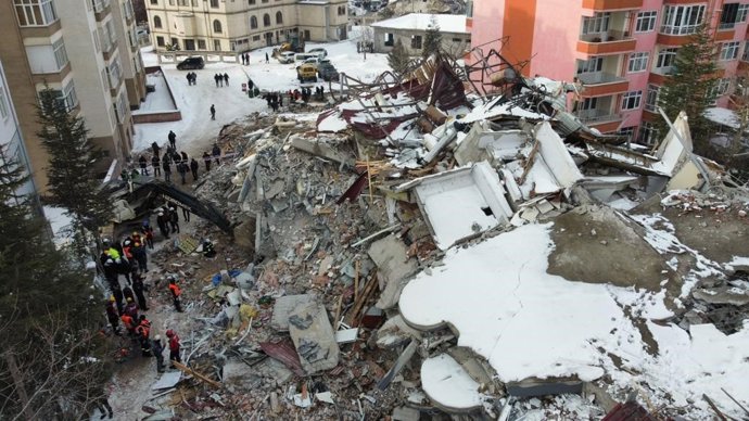 Imagen proporcionada por Manuel Pardo, vicedecano de la UCAM, enfermero y miembro del equipo de Bomberos Unidos Sin Fronteras.