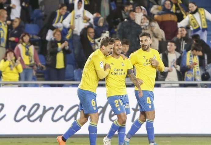 Las UD Las Palmas intentará defender el liderato de LaLiga SmartBank contra el Lugo.