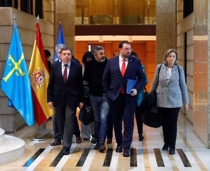 Visita del ministro Luis Planas a Oviedo.