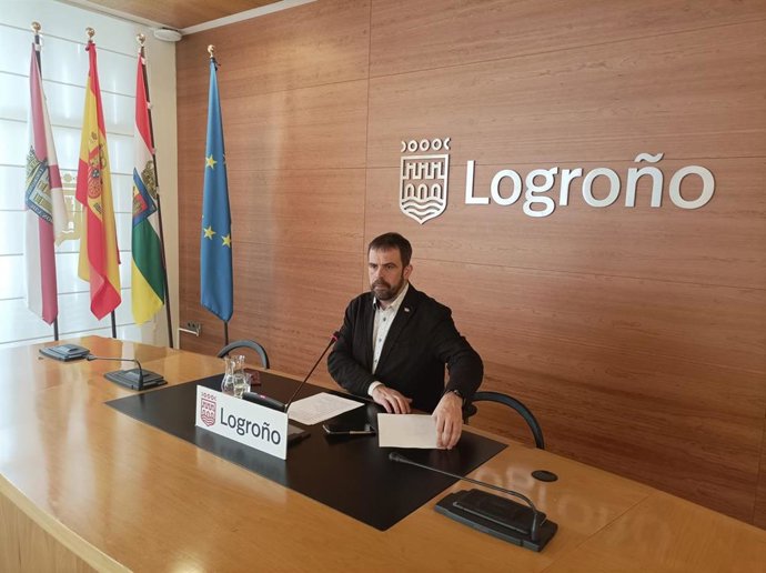 El concejal de Servicios Sociales y Desarrollo Comunitario, Iván Reinares