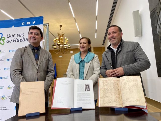 Presentación del facsímil de la Carta de Privilegio de San Silvestre de Guzmán de 1595 en la Diputación.