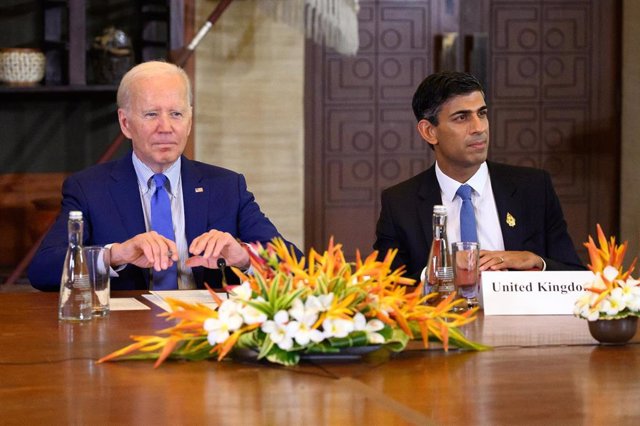 Archivo - El presidente de EEUU, Joe Biden, y el primer ministro de Reino Unido, Rishi Sunak.