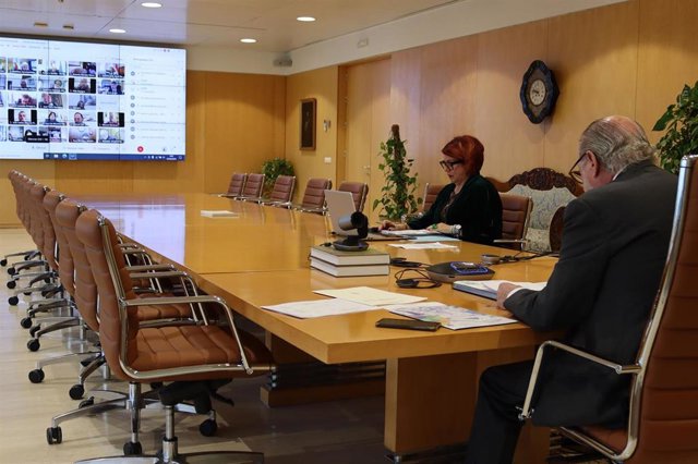 FAMP debate sobre financiación local, el servicio de ayuda a domicilio y las competencias en colegios públicos