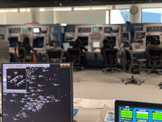 Enaire gestionó más de 32.200 vuelos en Canarias en enero, un 22,3% más que en 2022