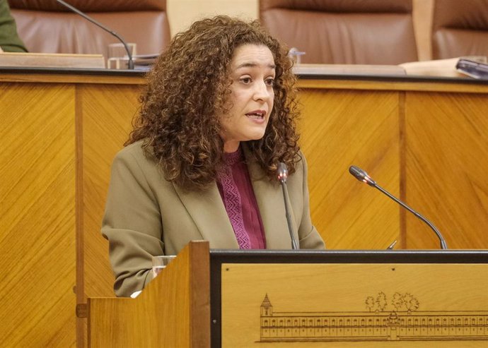 La portavoz parlamentaria de Por Andalucía, Inmaculada Nieto, en el Pleno del Parlamento.