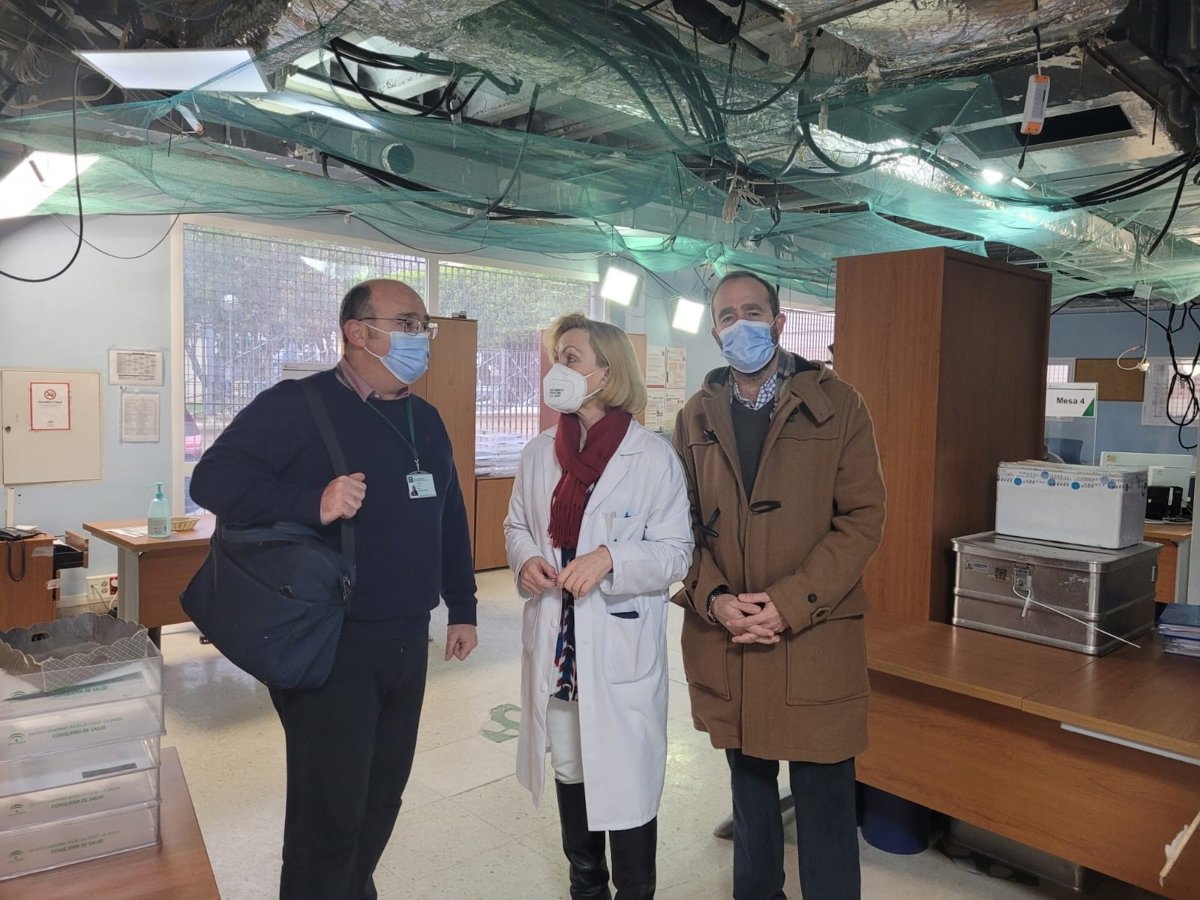 Salud obras de urgencia en el centro de salud de La Laguna de Cádiz Salud obras de urgencia en el centro de salud de La Laguna de Cádiz
