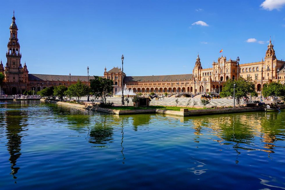 Archivo - Plaza de España, a 25 de abril de 2022, en Sevilla, Andalucía (España).  