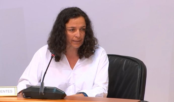 La presidenta de Portos de Galicia, Susana Lenguas, en la Comisión de Pesca