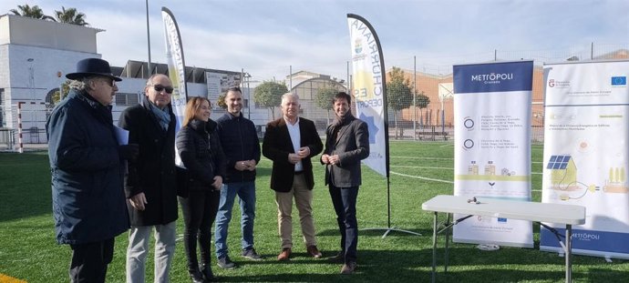 La Diputación de Granada destina casi 188.000 euros a la eficiencia energética de instalaciones deportivas en Churriana de la Vega.