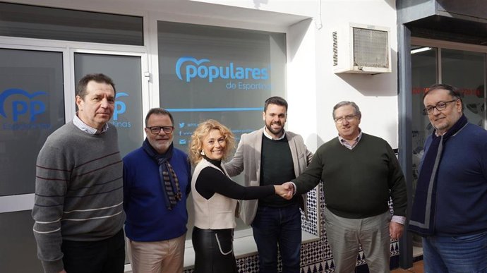 El Ex Alcalde De Espartinas Domingo Salado Apoya El Proyecto Del Pp Con María Helena Romero: Aunamos Fuerzas Para Ganar En Mayo Las Elecciones