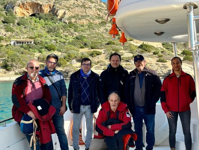 El director general de Espacios Naturales y Biodiversidad de Baleares,, Lloren Mas, y el director general de Medio Natural y Evaluación Ambiental de la Generalitat valenciana, en una visita de intercambio de experiencias en conservación.