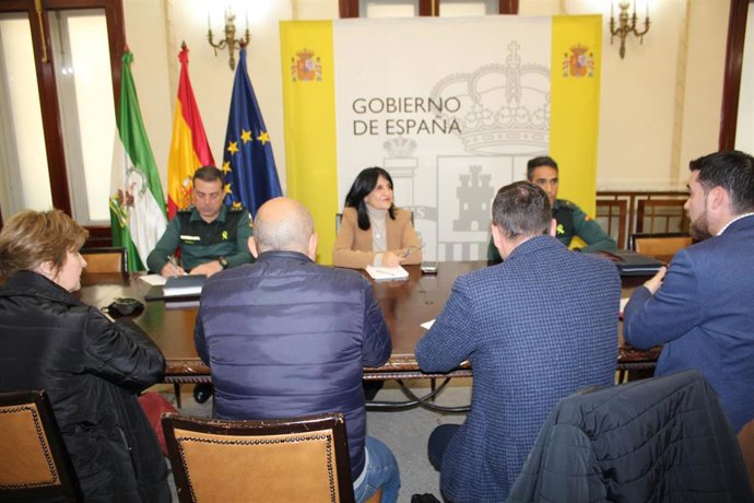 Reunión de Subdelegación del Gobierno en Granada, ayuntamientos del Valle de Lecrín y la Guardia Civil