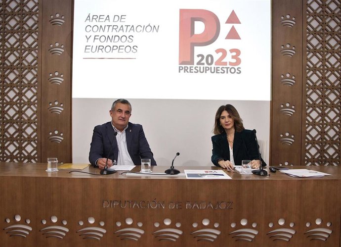 Presentación de los proyectos del Área de Contratación y Fondos Europeo para 2023.