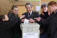 Chipre celebra el domingo una segunda vuelta de las presidenciales con resultado incierto