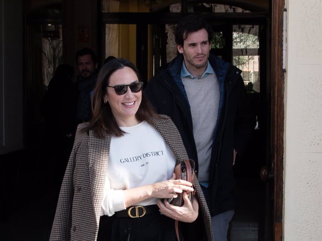 TAMARA FALCÓ E ÍÑIGO ONIEVA COMIENZAN LOS PREPARATIVOS DE SU BODA