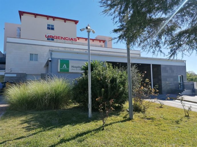 Fachada principal de las Urgencias del Hospital La Merced de Osuna, en Sevilla.