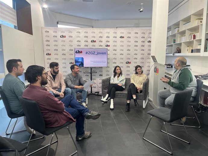 Reunión en la sede de CHA.